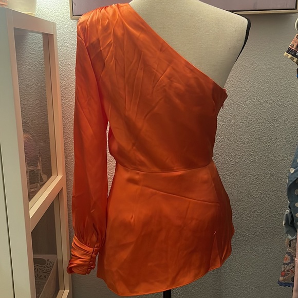 Cinq à Sept - Stace One-Shoulder Top - Picture 10 of 12